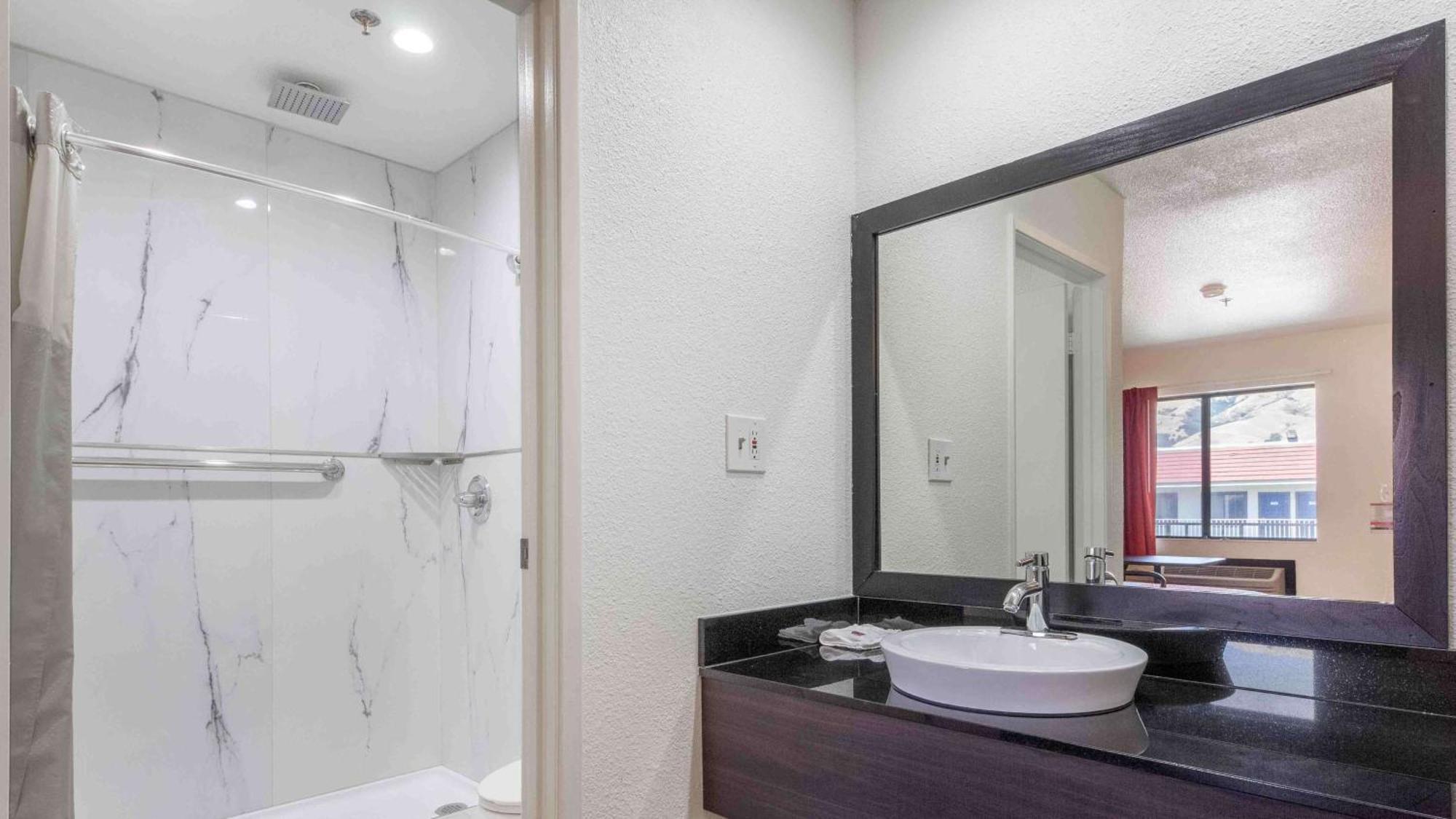 6-fremont, Ca - South Hotel