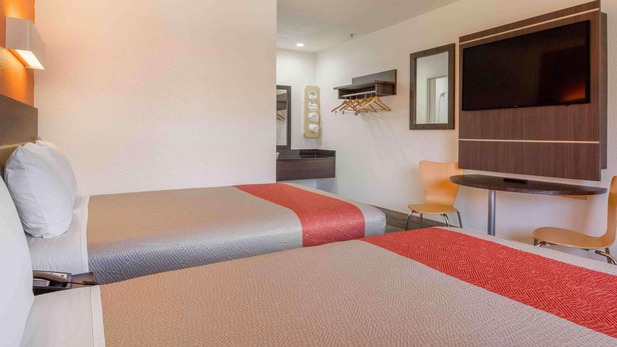 Hotel 6-fremont, Ca - South